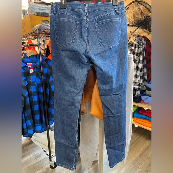 Prana organic cotton mid rise jeans size 8 - Picture 2 of 3